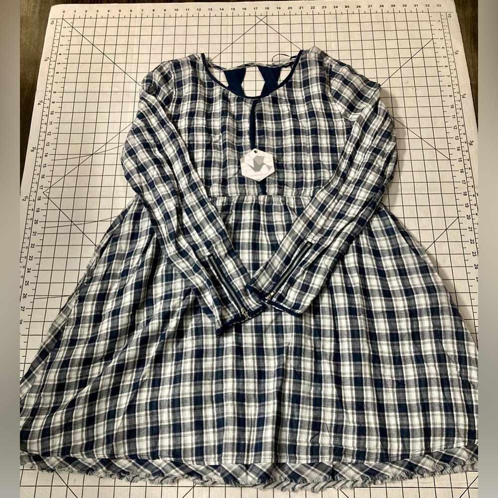NWT Anthropologie Paper Crane Women’s Navy/White‎ Large Dress